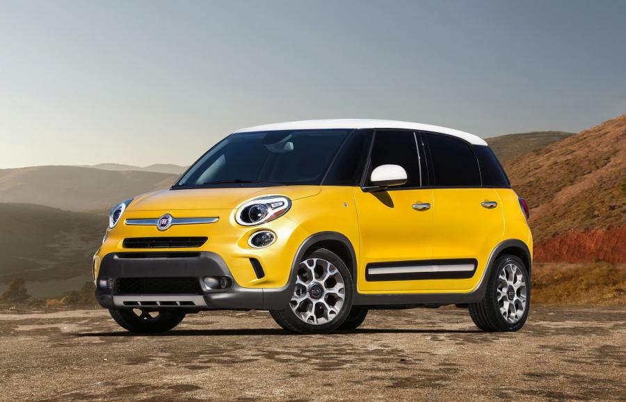  Fiat 500L Trekking 2013 года  (US) (фото 17 из 44)